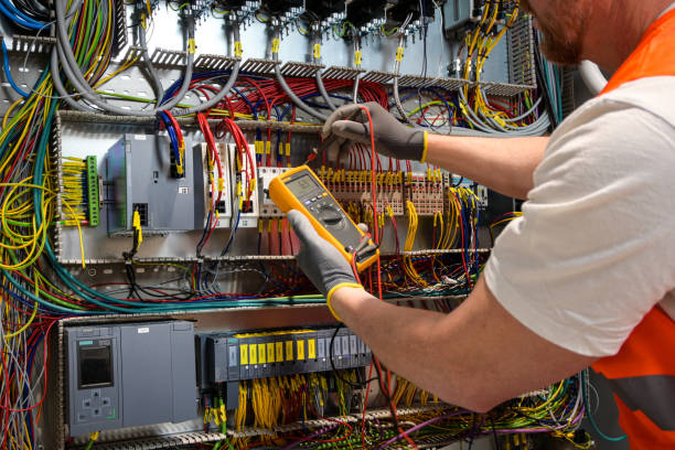 Best Affordable Emergency Electrician  in Winsted, MN